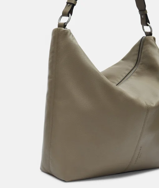 Aissa Hobo L