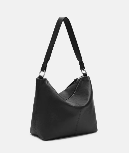 Aissa Hobo M