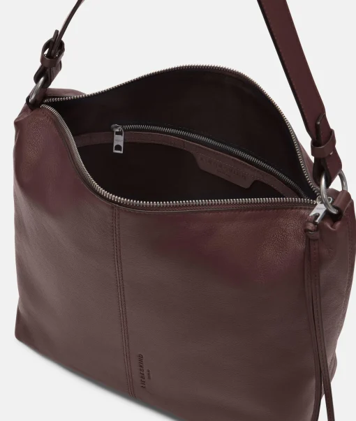 Aissa Hobo M