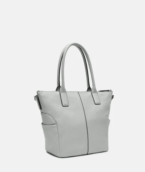 Annie Satchel M