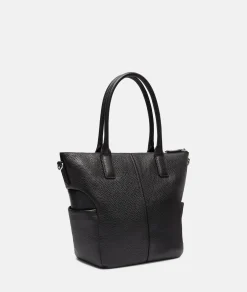 Annie Satchel M