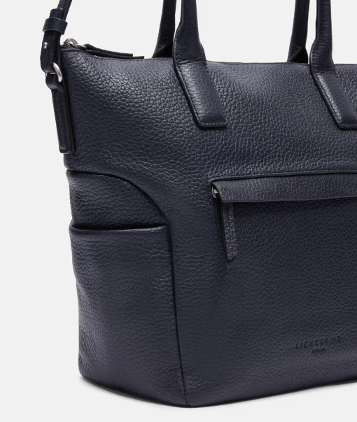 Annie Satchel M