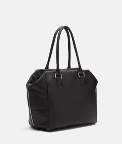 Archive Kayla Satchel M