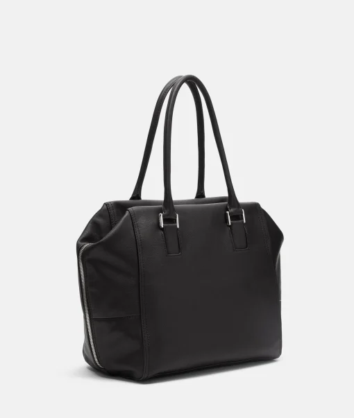 Archive Kayla Satchel M