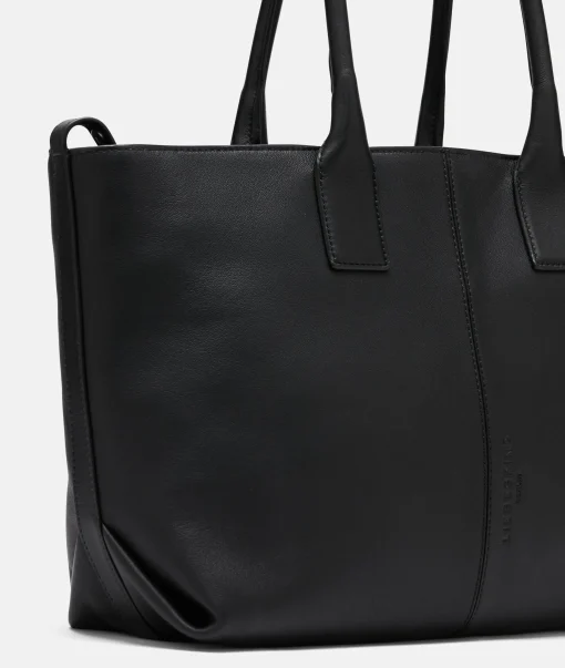 Chelsea Shopper M