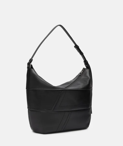 Edda Hobo M