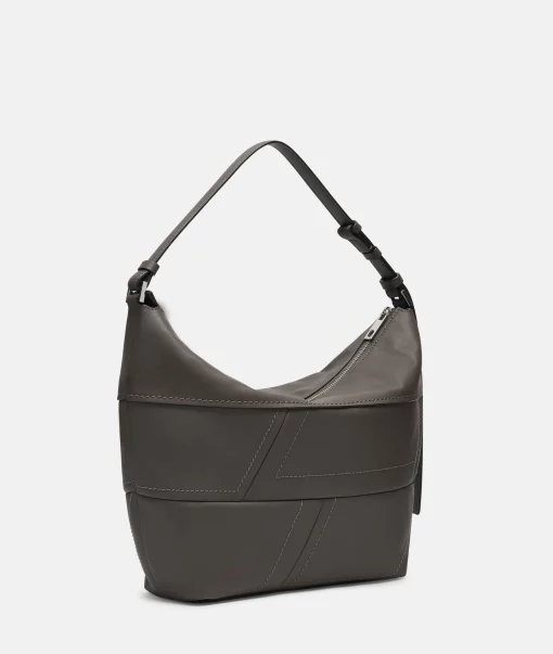 Edda Hobo M