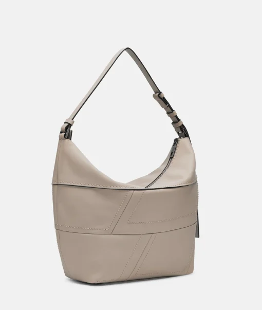 Edda Hobo M
