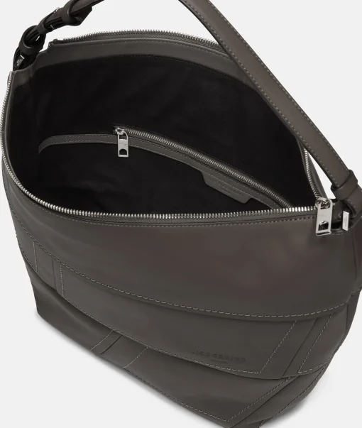 Edda Hobo M