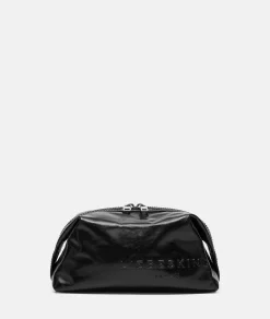 Elvira Pouch