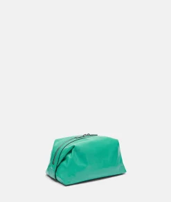 Elvira Pouch