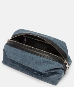 Elvira Pouch