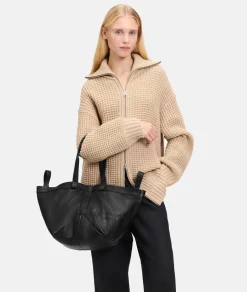 Elvira Shopper M