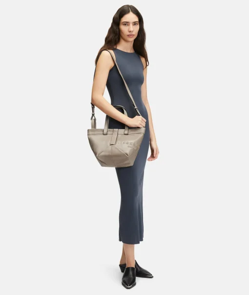 Elvira Shopper S