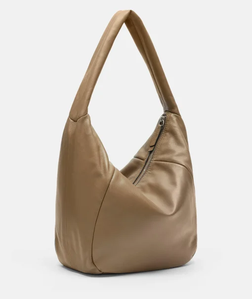 Farrah Hobo M