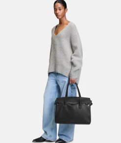 Gloria Satchel L