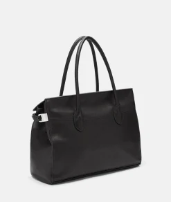 Gloria Satchel L