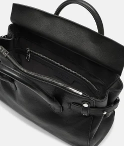 Gloria Satchel M