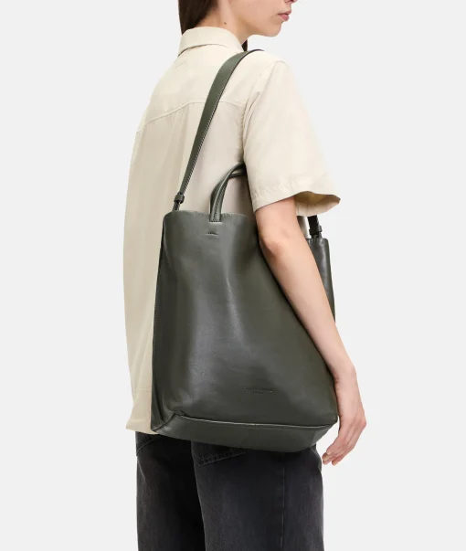 Hera Tote L