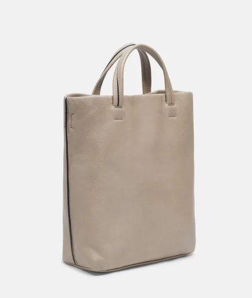 Hera Tote M
