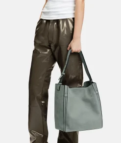 Hilla Hobo L