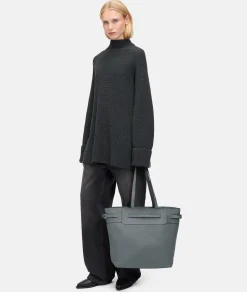 Lora Tote L