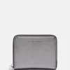 Metallic Ezra Conny