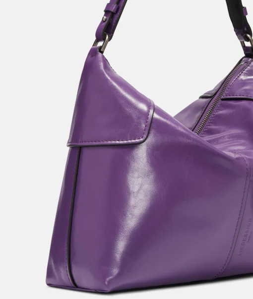 Mila Hobo M