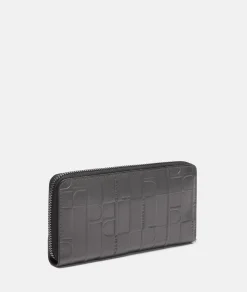 Monogram Sally L