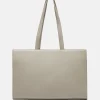 Satchel L