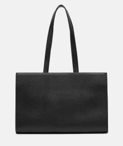 Satchel L