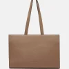Satchel L