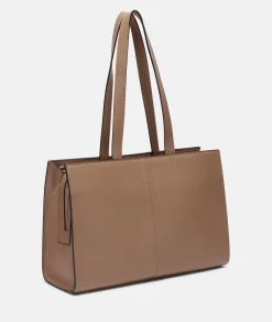 Satchel L