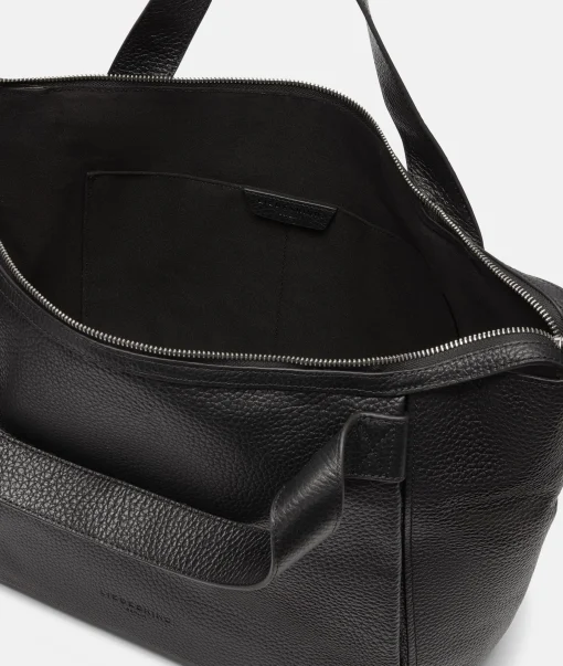 Satchel L