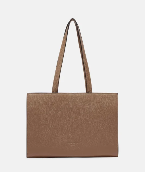 Satchel M