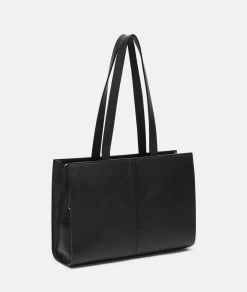 Satchel M