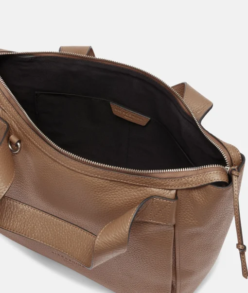 Satchel M