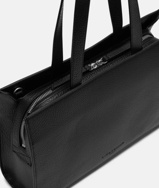 Satchel M