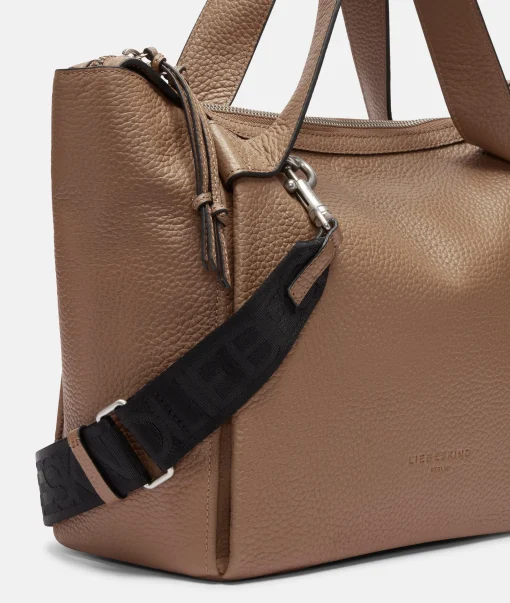 Satchel M