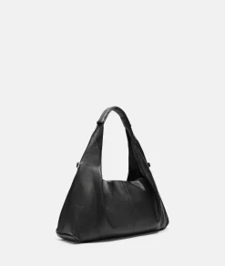 Scarlet Satchel M
