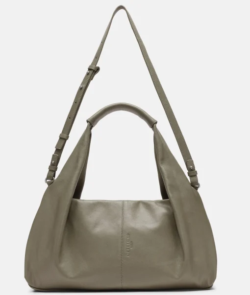 Scarlet Satchel M