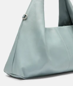 Scarlet Satchel M