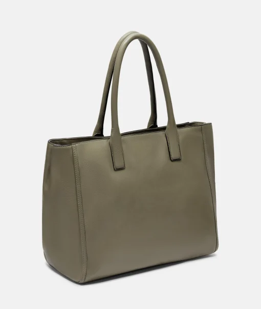 Shopper L