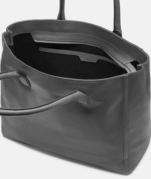 Shopper L