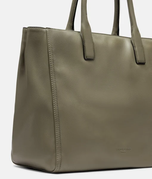 Shopper L