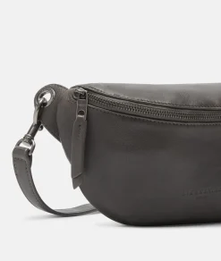 Tavia Belt-Bag